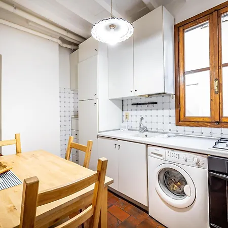 Apartment Roommo Viola